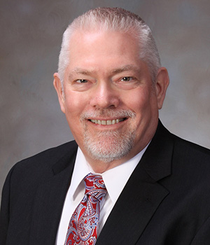 James Suchsland, DO 