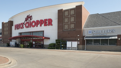 Price Chopper and Saint Luke's Convenient Care exterior view